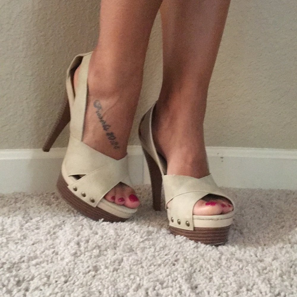 Cream leather-like, open toe heels